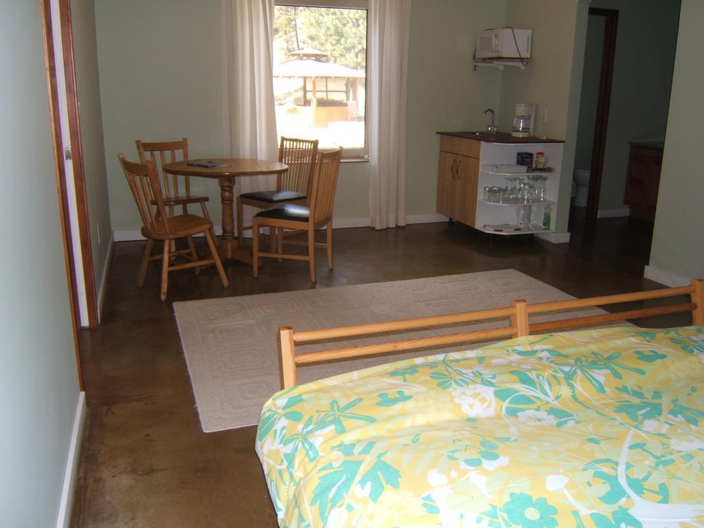 Baergnaescht B&B Osoyoos Exteriér fotografie